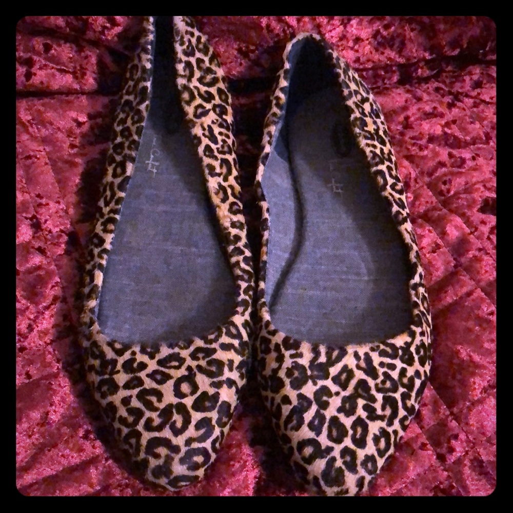 Dr. Scholls True Comfort leopard print flats